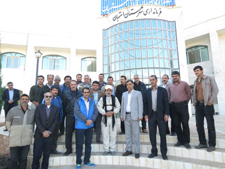 دوچرخه سوار استهبانی از استهبان تا کربلا را رکاب می زند