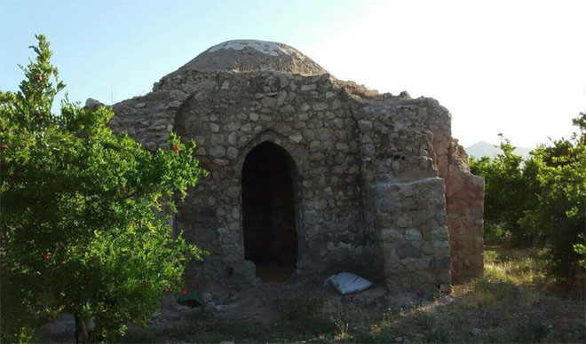 چهارطاقی ماهفرخان استهبان